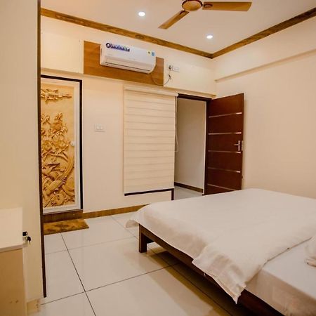 Kv By Halcyon Traveltech Apartment Anachal Bagian luar foto